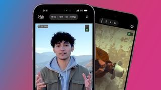 جهازا iPhone على خلفية وردية وزرقاء يظهران تطبيق Apple Final Cut Camera